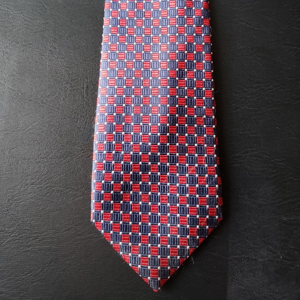 Chaps 100% Silk Men's Tie